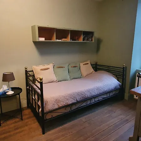 Escapade De Charme Pres De Verdun : Cocon Pour 2 Personnes Avec Cuisine Equipee Et Balades A Proximite - Fr-1-585-85 Apartment Bouilly (Aube)