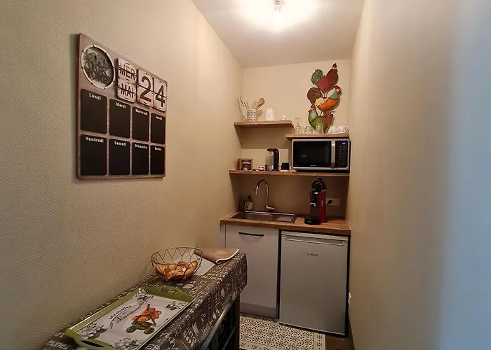 Apartment Escapade De Charme Pres De Verdun : Cocon Pour 2 Personnes Avec Cuisine Equipee Et Balades A Proximite - Fr-1-585-85 *